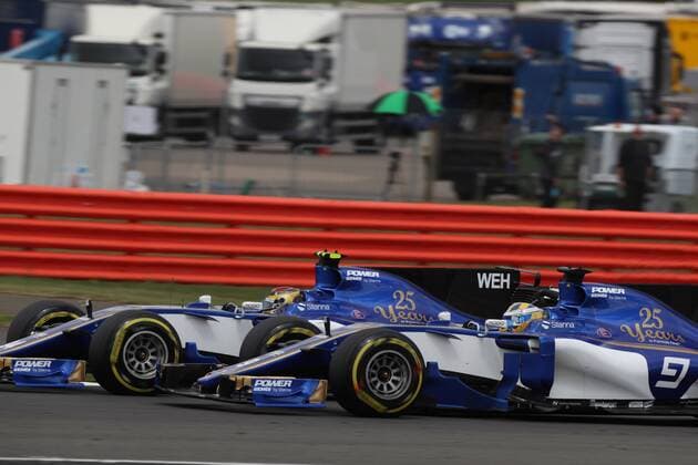 British Grand Prix, Silverstone 13 - 16 July 2017 16.07.2017 - Race, Pascal Wehrlein (GER) Sauber C36 and Marcus Ericsson (SUE) Sauber C36 