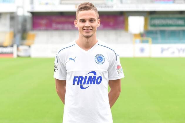 Fußball 3. Liga, Porträttermin 2017 2018 Sportfreunde Lotte am 16.07.2017 im Frimo Stadion in Lotte Moritz Heyer (Lotte) MT