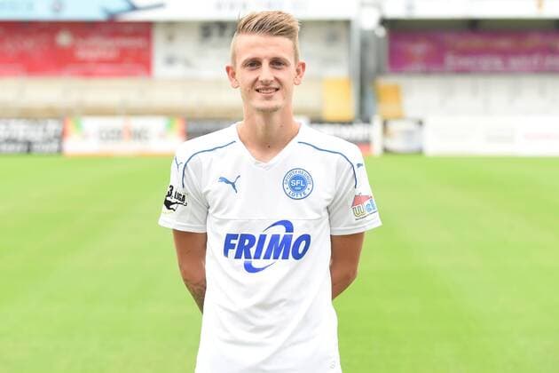 Fußball 3. Liga, Porträttermin 2017 2018 Sportfreunde Lotte am 16.07.2017 im Frimo Stadion in Lotte Nico Neidhart (Lotte) MT