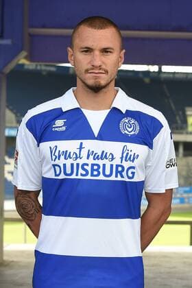 Fußball 2. Bundesliga Offizieller Fototermin MSV Duisburg am 15.07.2017 in der Schauinsland-Reisen-Arena in Duisburg Simon Brandstetter ( Duisburg ) xRx