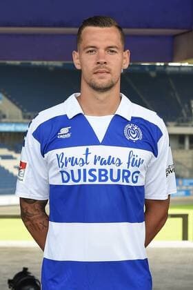 Fußball 2. Bundesliga Offizieller Fototermin MSV Duisburg am 15.07.2017 in der Schauinsland-Reisen-Arena in Duisburg Stanislav Iljutcenko ( Duisburg ) xRx