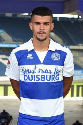 Fußball 2. Bundesliga Offizieller Fototermin MSV Duisburg am 15.07.2017 in der Schauinsland-Reisen-Arena in Duisburg Cauly Oliveira Souza ( Duisburg ) xRx