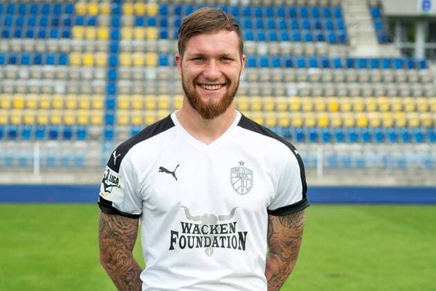 Porträt: Fußball, GER, 3.Liga, Porträttermin 2017 2018, FC Carl Zeiss Jena, Jan Löhmannsröben Ernst Abbe Sportfeld
