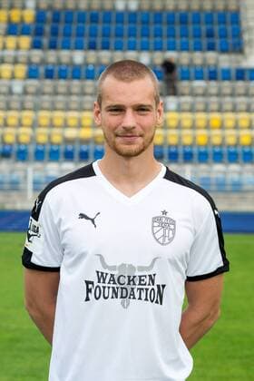 Porträt: Fußball, GER, 3.Liga, Porträttermin 2017 2018, FC Carl Zeiss Jena, Maximilian Schlegel Ernst Abbe Sportfeld