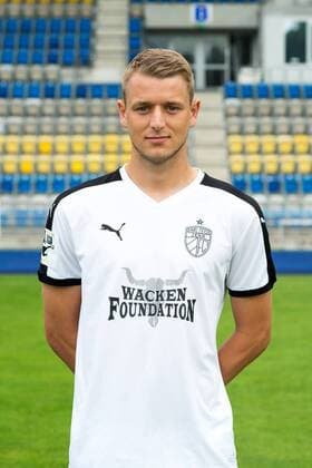 Porträt: Fußball, GER, 3.Liga, Porträttermin 2017 2018, FC Carl Zeiss Jena, Marius Grösch Ernst Abbe Sportfeld