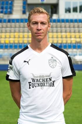 Porträt: Fußball, GER, 3.Liga, Porträttermin 2017 2018, FC Carl Zeiss Jena, Sören Eismann Ernst Abbe Sportfeld