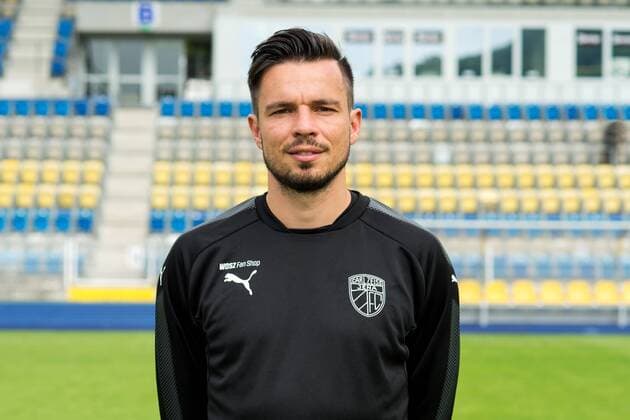 Porträt: Fußball, GER, 3.Liga, Porträttermin 2017 2018, FC Carl Zeiss Jena, Martin Ullmann Co Trainer Ernst Abbe Sportfeld