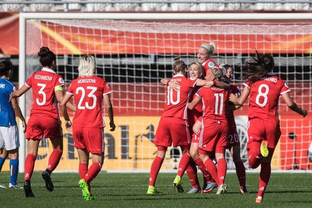 Russia celebrate the goal of Elena Danilova of Russia women during the UEFA WEURO 2017 Group B group stage match between Italy and Russia at Het Kasteel on July 17, 2017 in Rotterdam, The Netherlands Women: Italy v Russia UEFA WEURO 2017 2017 2018 xVIxVIxImagesx xGerritxvanxKeulenxIVx 8247949