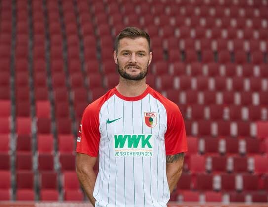 Marcel Heller, Fußball, GER, 1. BL, Porträttermin 2017 2018, FC Augsburg,