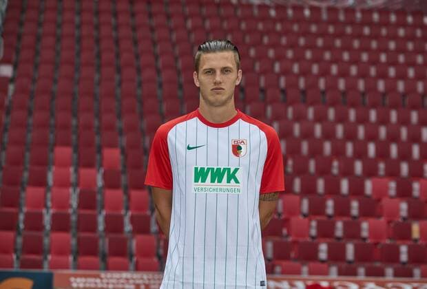 Jeffrey Gouweleeuw, Fußball, GER, 1. BL, Porträttermin 2017 2018, FC Augsburg,