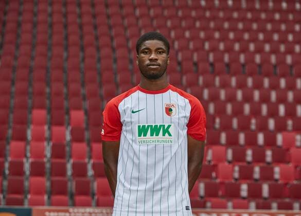 Kevin Danso, Fußball, GER, 1. BL, Porträttermin 2017 2018, FC Augsburg,