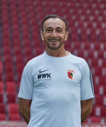 Salvatore Belardo (Zeugwart), Fußball, GER, 1. BL, Porträttermin 2017 2018, FC Augsburg,