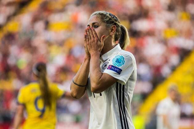 NLD, Breda, UEFA Women s Euro 2017 17.07.2017, Rat Verlegh Stadion, Breda, NLD, Breda, UEFA Women s Euro 2017 , im Bild picture shows Anna Blaesse (Deutschland 14) enttaeuscht, nordphotox xRauch nph00251