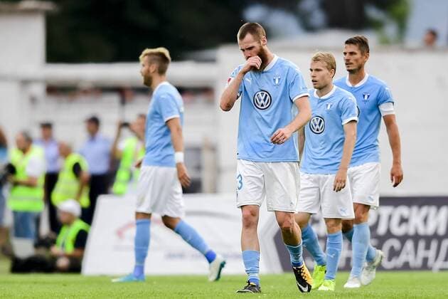 170718 Malmö FFs Jo Inge Berget deppar efter Vardars ledningsmal 2-1 under en fotbollsmatch mellan Vardar och Malmö FF i kvalet till Champions League den 18 juli 2017 i Strumica.  Copyright: PETTERxARVIDSON BB170718PA078
