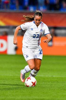 Fanndis Fridriksdottir (Island , Iceland) (23) im Vorwärtslauf, Fussball, UEFA Women s EURO 2017, Frankreich - Island, xmkx