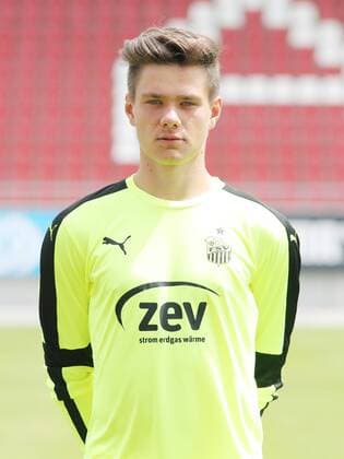 Zwickau - Fussball 3.Liga Zwickau, 18.07.2017, Fussball, 3.Liga, GER, Porträttermin 2017 2018, FSV Zwickau , Im Bild; Torhüter Max Sprang. ,