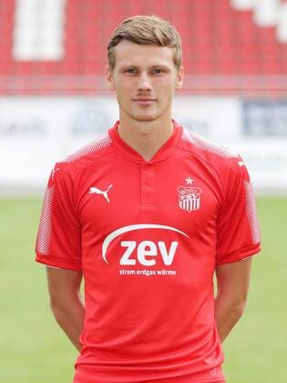 Zwickau - Fussball 3.Liga Zwickau, 18.07.2017, Fussball, 3.Liga, GER, Porträttermin 2017 2018, FSV Zwickau , Im Bild; Oliver Genausch. ,