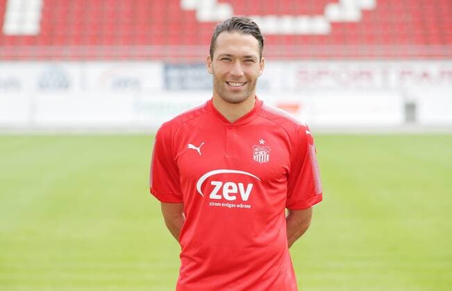 Zwickau - Fussball 3.Liga Zwickau, 18.07.2017, Fussball, 3.Liga, GER, Porträttermin 2017 2018, FSV Zwickau , Im Bild; Aykut Öztürk Oeztuerk. ,