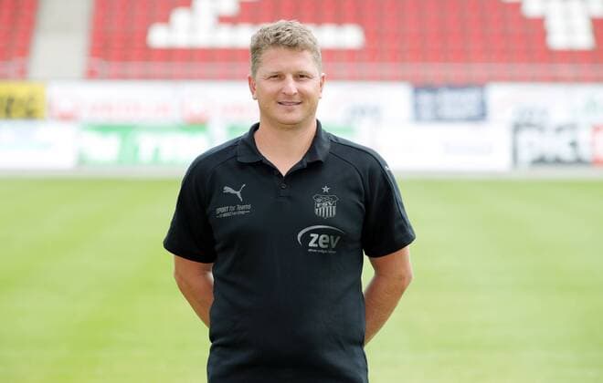 Zwickau - Fussball 3.Liga Zwickau, 18.07.2017, Fussball, 3.Liga, GER, Porträttermin 2017 2018, FSV Zwickau , Im Bild; Physiotherapeut Sven Schubert. ,