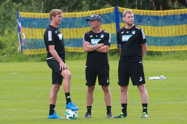 19.07.2017, xkvx, Fussball 1.Bundesliga, TSG 1899 Hoffenheim Trainingslager in Windischgarsten Oesterreich, emspor v.l. Trainer Julian Nagelsmann (TSG 1899 Hoffenheim), Co-Trainer Alfred Schreuder (TSG 1899 Hoffenheim), Torwarttrainer Michael Rechner (TSG 1899 Hoffenheim) Windischgarsten