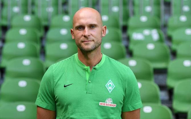 FUSSBALL 1. BUNDESLIGA SAISON 2017 2018 Porträttermin SV Werder Bremen: Torwarttrainer Christian Vander Bremen