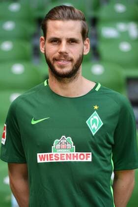 FUSSBALL 1. BUNDESLIGA SAISON 2017 2018 Porträttermin SV Werder Bremen: Justin Eilers Bremen