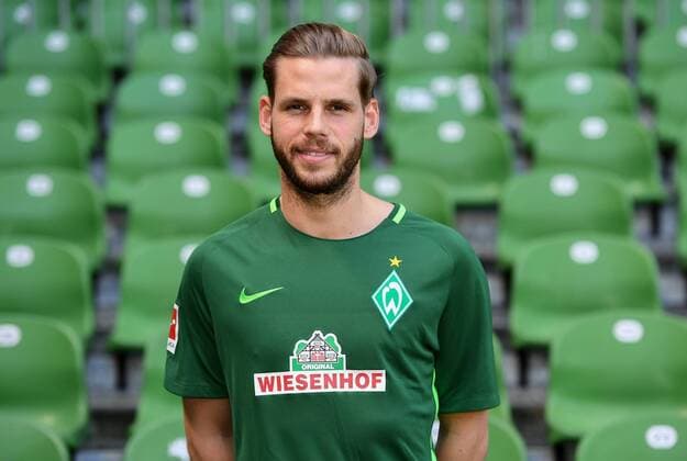 FUSSBALL 1. BUNDESLIGA SAISON 2017 2018 Porträttermin SV Werder Bremen: Justin Eilers Bremen