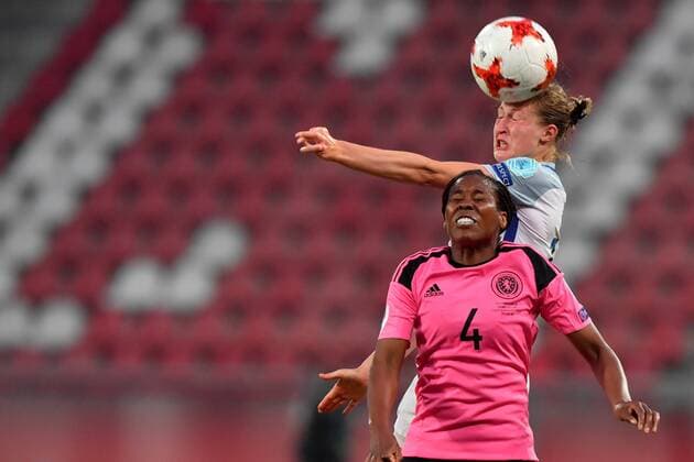 SOCCER - UEFA EURO EM Europameisterschaft Fussball 2017, ENG vs SCO UTRECHT,NETHERLANDS,19.JUL.17 - WOMEN SOCCER - UEFA Women s European Championship EM Europameisterschaft 2017, Group D, England vs Scotland. Image shows Ifeoma Dieke (SCO) and Ellen White (ENG). GEPAxpictures xFlorianxErtl