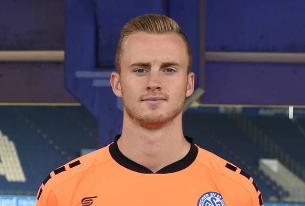 Fußball 2. Bundesliga Offizieller Fototermin MSV Duisburg am 15.07.2017 in der Schauinsland-Reisen-Arena in Duisburg Mark Flekken ( Duisburg ) xRx