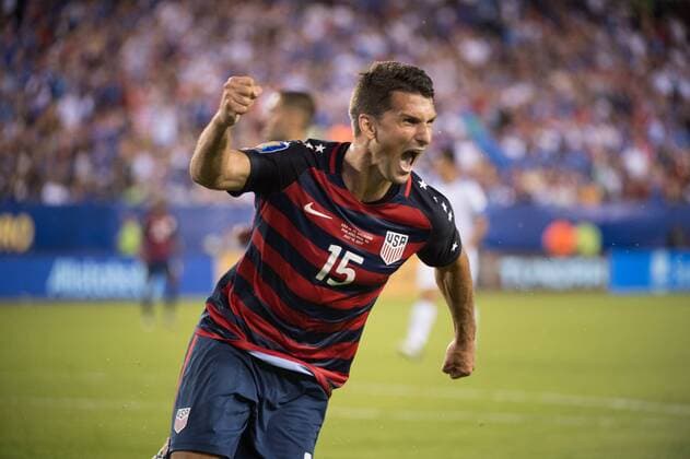 July 19, 2017 - Philadelphia, Pennsylvania, U.S - Goal by United States of America defender ERIC LICHAJ (15) during the first half at CONCACAF Gold Cup 2017 action at Lincoln Financial Field in Philadelphia, PA. USA leads El Salvador 2 to 0. Soccer 2017 - USA defeats EL SALVADOR X to X - ZUMAs192 20170719_zap_s192_017 Copyright: xMarkxSmithx