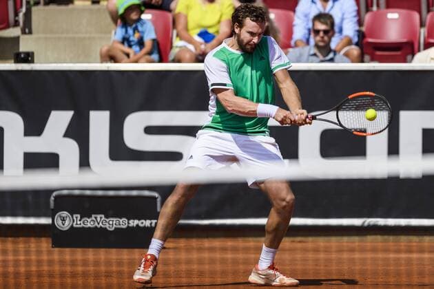 170720 Ernests Gulbis, Lettland under dag 5 av Swedish Open den 20 juli 2017 i Bastad.  Copyright: AndersxBjurö ST170720AAB02