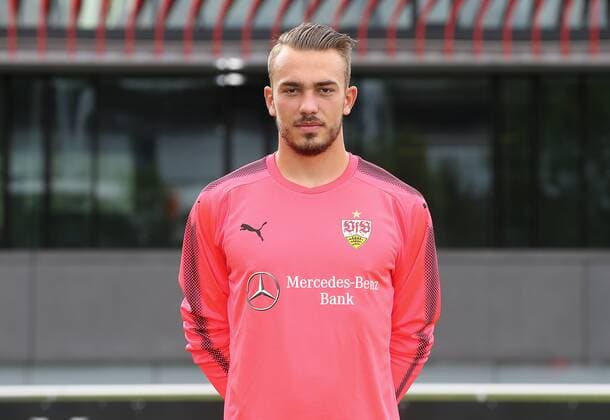 20.07.2017, Deutschland, Stuttgart, VfB Stuttgart II Offizieller Fototermin, Portrait: Florian Kastenmeier