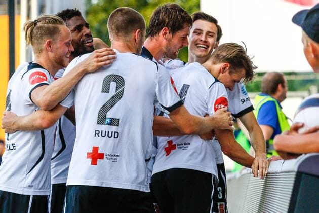 Fotball , 20. juli 2017 , UEFA Europe League Odd - FC Vaduz Stefan Mladenovic, Odd Foto: Christoffer Hansen , Digitalsport 
