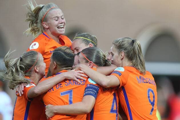 Sherida Spitse of Holland Women during the UEFA WEURO 2017 Group A group stage match between The Netherlands and Denmark at the Sparta stadium Het Kasteel on July 20, 2017 in Rotterdam, The Netherlands Women: The Netherlands v Denmark UEFA WEURO 2017 2017 2018 xVIxVIxImagesx xTomxBodexMultimediaxIVx 8271442