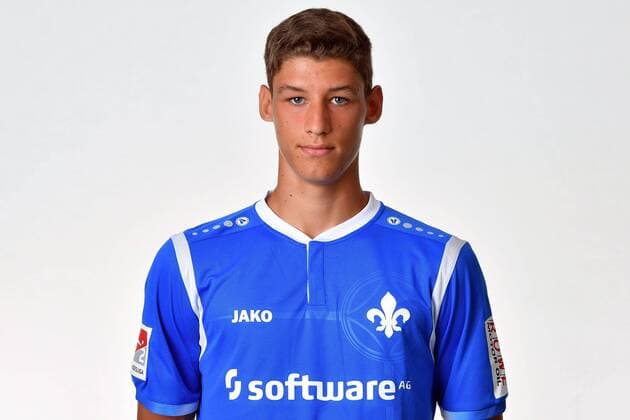 20.07.2017, xfux, Fussball 2.Bundesliga, SV Darmstadt 98 Fototermin 2017 2018, Fußball, GER 2.BL Porträttermin 2017 2018, emonline, Niklas Kern (SV Darmstadt 98) Darmstadt