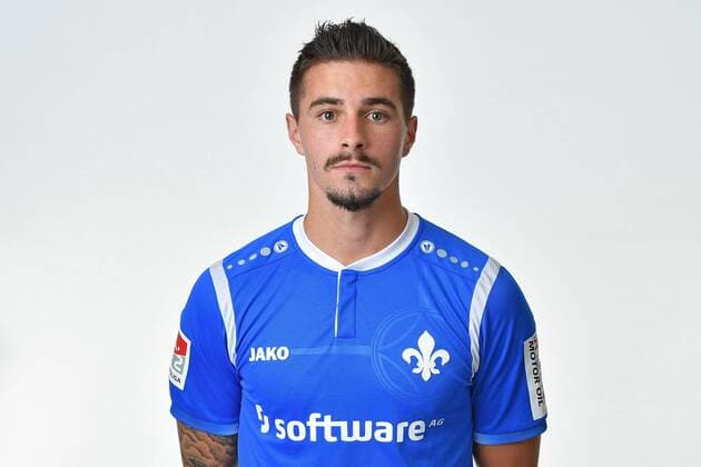 20.07.2017, xfux, Fussball 2.Bundesliga, SV Darmstadt 98 Fototermin 2017 2018, Fußball, GER 2.BL Porträttermin 2017 2018, emonline, Jamie Maclaren (SV Darmstadt 98) Darmstadt 700058700