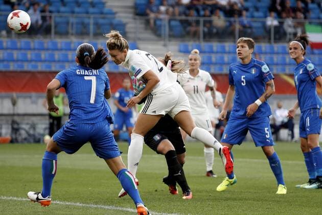 HENNING Josephine Team Deutschland Tor zum 1 :0 UEFA Frauen Fussball EM 2017 in Holland Spiel Deutschland-Italien in Tilburg Am 21. Juli 2017 in Tilburg 