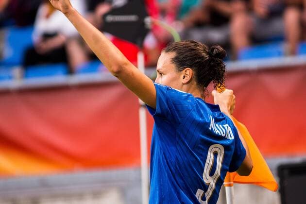 NLD, Tilburg, UEFA Women s Euro 2017, Deutschland (GER) vs Italien (ITA) 21.07.2017, Koenig Willem II Stadion , Tilburg, NLD, Tilburg, UEFA Women s Euro 2017, Deutschland (GER) vs Italien (ITA), im Bild picture shows Ilaria Mauro (Italien 9) (Italy 9) jubelt ueber Treffer zum 1:1 Ilaria Mauro (Italien 9) (Italy 9) celebrates her goal nordphotox xRauch nph00251