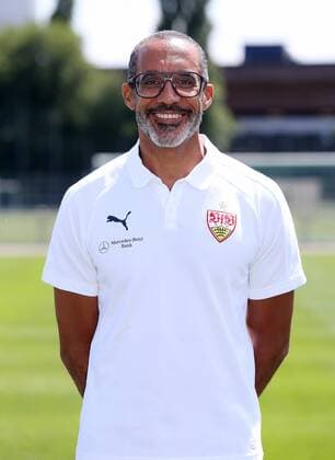 Fussball 1. Bundesliga 2017 2018 21.07.2017 Fototermin beim VfB Stuttgart: Mannschaftsarzt Dr. Raymond Best Stuttgart