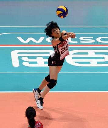 (170721) -- HONG KONG, July 21, 2017 -- Mako Kobata of Japan competes during the match against Serbia at the FIVB World Grand Prix in Hong Kong, China, July 22, 2017. ) (SP)CHINA-HONG KONG-VOLLEYBALL-WORLD GRAND PRIX LoxPingxFai 