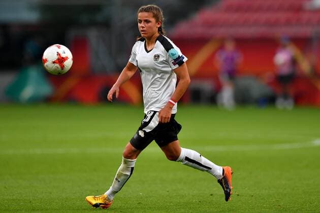 SOCCER - UEFA EURO EM Europameisterschaft Fussball 2017, FRA vs AUT UTRECHT,NETHERLANDS,22.JUL.17 - WOMEN SOCCER - UEFA Women s European Championship EM Europameisterschaft 2017, Group C, France vs Austria. Image shows Laura Feiersinger (AUT). GEPAxpictures xFlorianxErtl