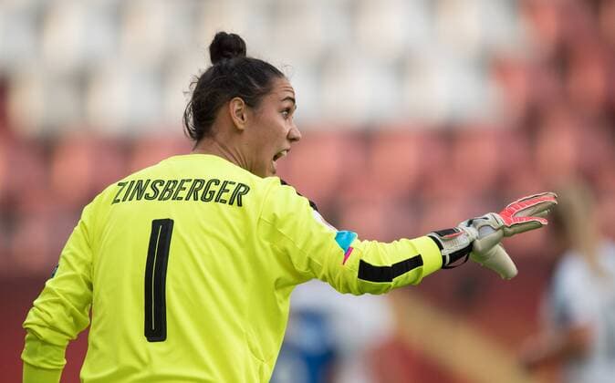 Torhueterin Manuela Zinsberger (AUT) Vorrunde: Frankreich - Oesterreich in Utrecht am 22.07.2017. UEFA Fussball Frauen Europameisterschaft 2017 in den Niederlanden,