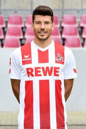 Fußball, GER, 1.BL, Porträttermin 2017 2018, 1. FC Köln, Milos Jojic (FC Köln). Einzelbild, Portrait, Porträt.