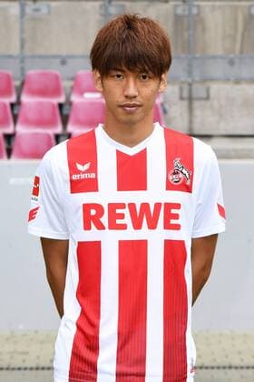 Fußball, GER, 1.BL, Porträttermin 2017 2018, 1. FC Köln, Yuya Osako (FC Köln). Einzelbild, Portrait, Porträt.