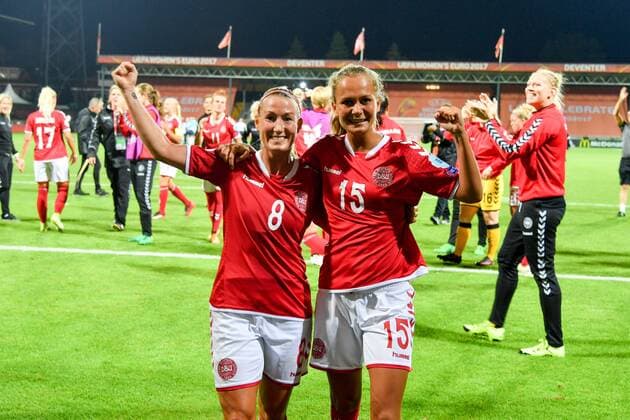 Jubel, Freuen, celebrate, happy, cheer , Goal Celebration Theresa Nielsen (Dänemark) (8) Frederikke Skjodt Thogersen (Daenemark, Denmark) (15), Fussball, UEFA Women s EURO 2017, Norwegen - Dänemark, xmkx