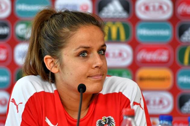 SOCCER - UEFA EURO EM Europameisterschaft Fussball 2017, ISL vs AUT ROTTERDAM,NETHERLANDS,25.JUL.17 - WOMEN SOCCER - UEFA Women s European Championship EM Europameisterschaft 2017, Group C, Iceland vs Austria, preview, press conference PK Pressekonferenz Austria. Image shows Laura Feiersinger (AUT). GEPAxpictures xFlorianxErtl