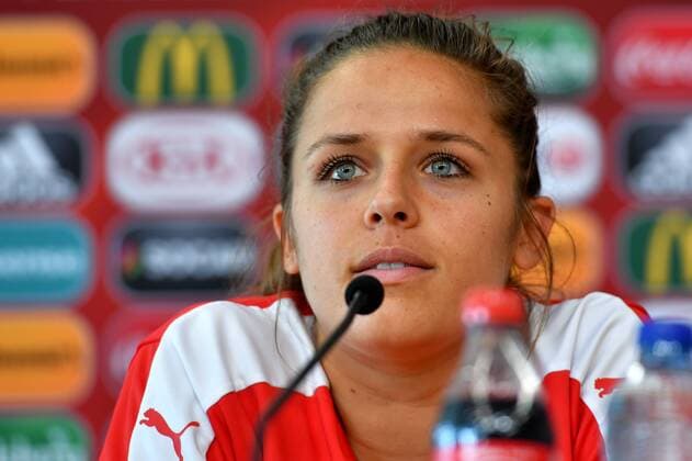 SOCCER - UEFA EURO EM Europameisterschaft Fussball 2017, ISL vs AUT ROTTERDAM,NETHERLANDS,25.JUL.17 - WOMEN SOCCER - UEFA Women s European Championship EM Europameisterschaft 2017, Group C, Iceland vs Austria, preview, press conference PK Pressekonferenz Austria. Image shows Laura Feiersinger (AUT). GEPAxpictures xFlorianxErtl