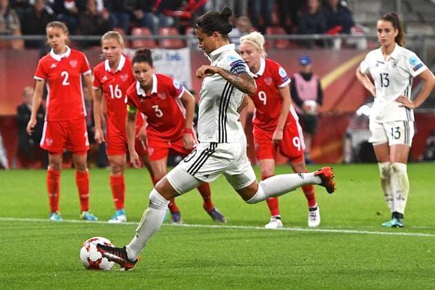 Russia Women v Germany Women UEFA Women s Euros 2017 Dzsenifer Marozsan of Germany scores their second goal from the penalty spot to make it Germany 2 Russia 0 during the UEFA Women s Euros 2017 match at Stadion Galgenwaard, Utrecht Copyright: xKristianxKanex FIL-10438-0039 UK Newspapers OUT