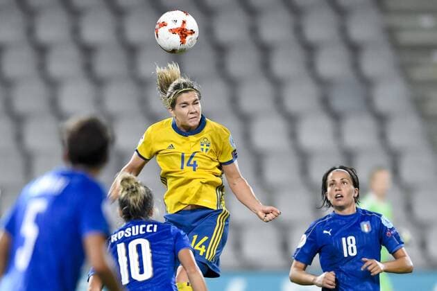 170725 Sveriges Hanna Folkesson i matchen mellan Sverige och Italien under dag 10 av fotbolls-EM den 25 juli 2017 i Doetinchem.  Copyright: CARLxSANDIN BB170725CS083