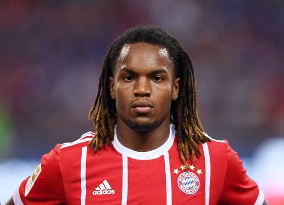 FUSSBALL 1. BUNDESLIGA SAISON 2017 2018 Audi Football Summer Tour China Singapur 2017 FC Bayern Muenchen 25.07.2017 Tag 10; FC Bayern Muenchen - FC Chelsea London Renato Sanches (FC Bayern Muenchen) am Ball Foto: Pressefoto ULMER Markus Ulmer xxNOxMODELxRELEASxx Singapur 